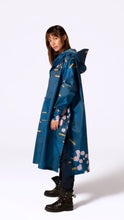 Japanese Blossom - Poncho